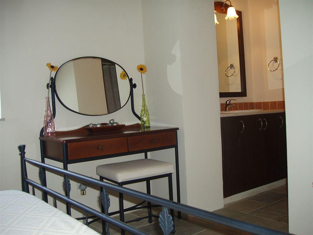 Niovi House Appartement Tokhni Buitenkant foto